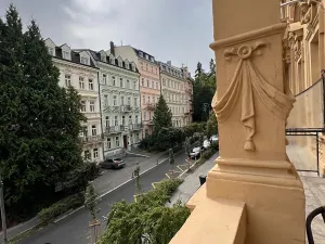 Pronájem bytu 3+kk, Karlovy Vary, Sadová, 82 m2