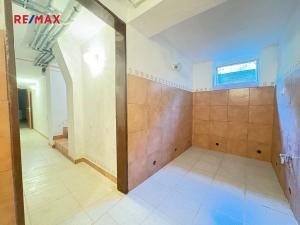Pronájem rodinného domu, Úvaly, Jeronýmova, 158 m2
