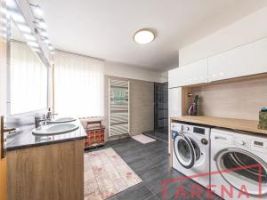 Prodej rodinného domu, Krumvíř, 220 m2