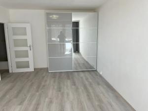 Pronájem bytu 1+1, Praha - Záběhlice, Bramboříková, 39 m2