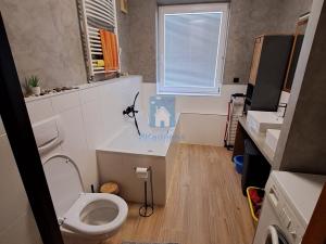 Pronájem bytu 3+kk, Praha, Roškotova, 58 m2