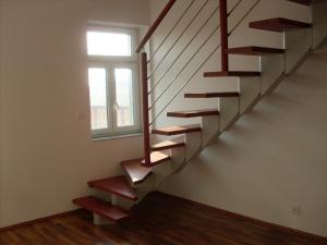 Pronájem bytu 2+kk, Praha - Vysočany, Freyova, 56 m2
