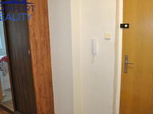 Prodej bytu 2+1, Ostrava - Poruba, Průběžná, 41 m2