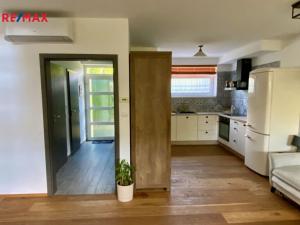 Pronájem rodinného domu, Mukařov - Srbín, Bezová, 74 m2