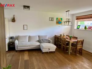 Pronájem rodinného domu, Mukařov - Srbín, Bezová, 74 m2