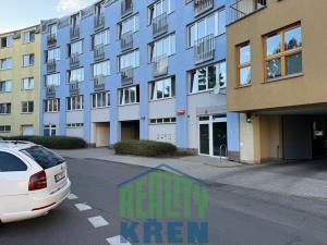 Pronájem obchodního prostoru, Praha, Suchdolské náměstí, 25 m2