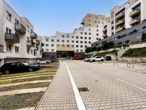 Prodej bytu 2+kk, Praha - Hlubočepy, Geologická, 47 m2