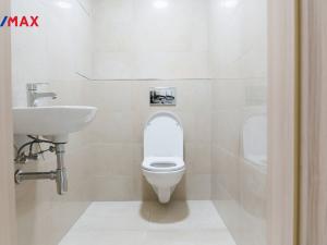 Pronájem bytu 3+kk, Praha - Háje, Sochorcova, 76 m2