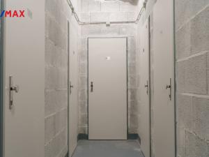 Pronájem bytu 3+kk, Praha - Háje, Sochorcova, 76 m2