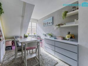 Prodej bytu 2+1, Cheb, Dlouhá, 87 m2