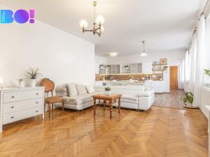 Prodej bytu 3+kk, Kostelec nad Černými lesy, náměstí Smiřických, 85 m2