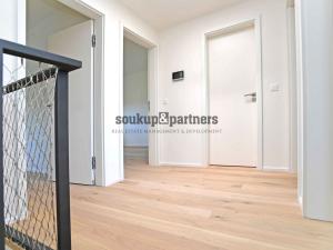 Pronájem rodinného domu, Praha - Háje, V Hájích, 220 m2