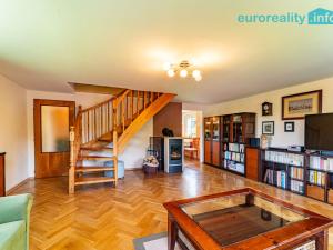 Prodej rodinného domu, Pomezí nad Ohří, 150 m2