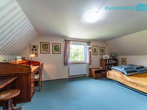 Prodej rodinného domu, Pomezí nad Ohří, 150 m2