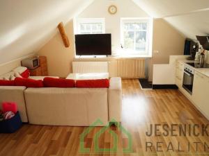 Pronájem bytu 2+kk, Žulová, Josefské náměstí, 62 m2