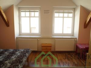 Pronájem bytu 2+kk, Žulová, Josefské náměstí, 62 m2