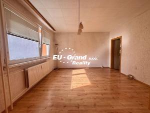 Prodej bytu 3+1, Rumburk, V Podhájí, 61 m2