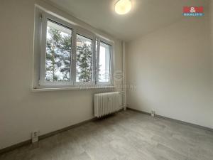 Pronájem bytu 2+1, Kadaň, Na Podlesí, 57 m2