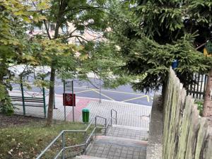Prodej bytu 2+kk, Karlovy Vary - Drahovice, Stará Kysibelská, 35 m2
