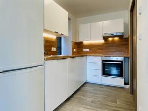 Pronájem bytu 2+kk, Česká Lípa, Prokopa Holého, 37 m2