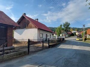 Prodej rodinného domu, Lešná - Jasenice, 95 m2