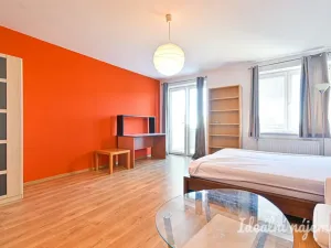 Pronájem bytu 1+kk, Brno, Molákova, 39 m2