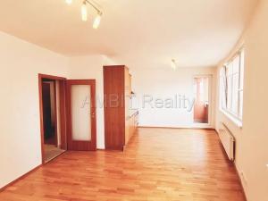 Pronájem bytu 1+kk, Praha - Stodůlky, Tlumačovská, 36 m2