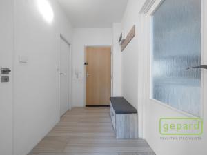 Pronájem bytu 2+kk, Praha - Michle, Jemnická, 49 m2