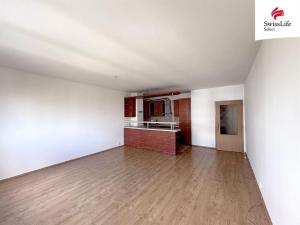 Pronájem bytu 2+kk, Praha - Čakovice, Hakenova, 63 m2