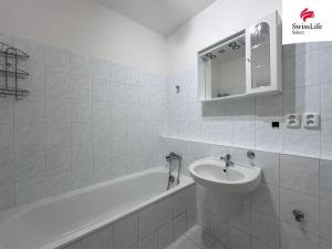 Pronájem bytu 2+kk, Praha - Čakovice, Hakenova, 63 m2