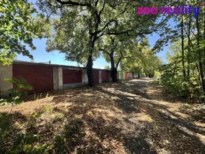 Pronájem garáže, Chomutov, V Alejích, 19 m2
