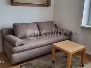 Pronájem bytu 1+kk, Náměšť nad Oslavou, 25 m2