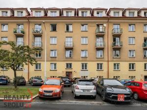 Prodej bytu 2+1, Praha - Vokovice, Kladenská, 55 m2