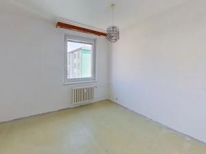 Prodej bytu 3+1, Třebíč, Zahraničního odboje, 74 m2