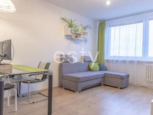 Pronájem bytu 2+kk, Praha - Háje, Mendelova, 41 m2