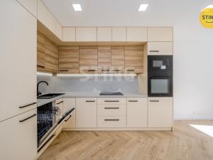 Prodej bytu 3+kk, Ostrava, Staňkova, 57 m2
