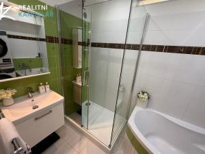 Prodej bytu 3+1, Prostějov - Krasice, Západní, 71 m2