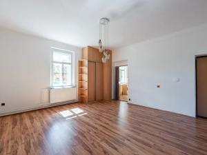Prodej rodinného domu, Praha - Kobylisy, Přemyšlenská, 110 m2