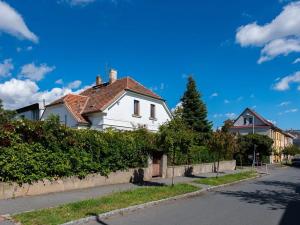 Prodej rodinného domu, Praha - Kobylisy, Přemyšlenská, 110 m2