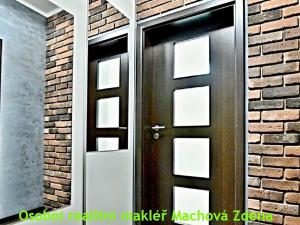 Pronájem bytu 3+kk, Praha - Vysočany, 66 m2