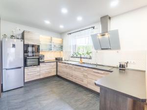 Prodej rodinného domu, Rožmitál pod Třemšínem - Zalány, 180 m2
