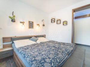 Prodej rodinného domu, Rožmitál pod Třemšínem - Zalány, 180 m2