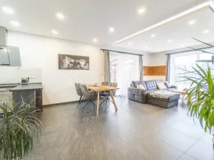 Prodej rodinného domu, Rožmitál pod Třemšínem - Zalány, 180 m2