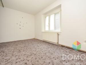 Prodej bytu 2+1, Beroun - Beroun-Město, V Hlinkách, 71 m2