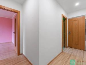 Prodej bytu 2+1, Osek, Hrdlovská, 53 m2