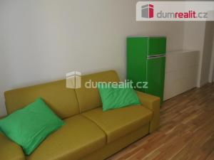 Pronájem bytu 1+kk, Praha - Bubeneč, U studánky, 27 m2