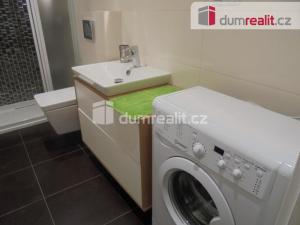 Pronájem bytu 1+kk, Praha - Bubeneč, U studánky, 27 m2
