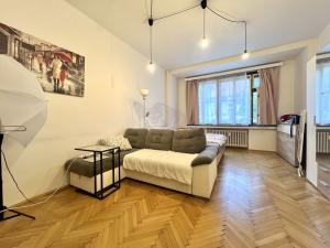 Prodej bytu 1+kk, Praha - Karlín, Sokolovská, 33 m2