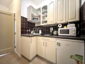 Prodej bytu 1+kk, Praha - Karlín, Sokolovská, 33 m2