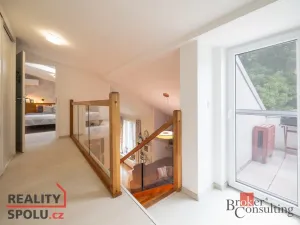 Prodej bytu 4+kk, Praha - Hrdlořezy, Českobrodská, 93 m2